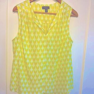 Market & Spruce sleeveless yellow print top. Size M